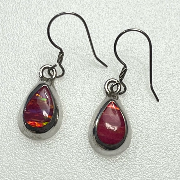 Vintage 950 Fine Sterling Silver Red Simulated Opal Teardrop Fishhook Earrings - Picture 4 of 14